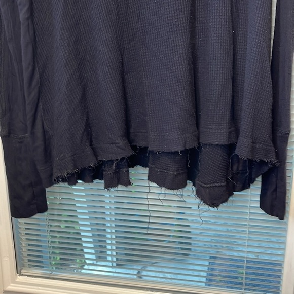 Free People We the Free Black Distressed Top - Picture 6 of 9